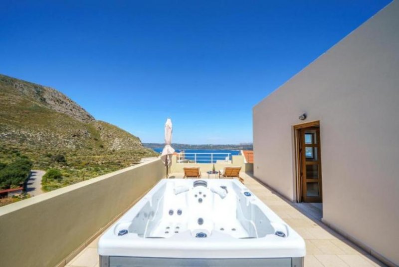 Megala Chorafia Kreta, Megala Chorafia: Villa mit Meerblick und separatem Apartment zu verkaufen Haus kaufen